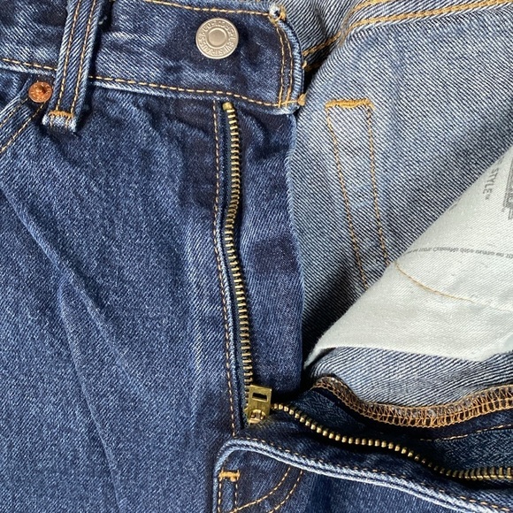 Levi’s 505 regular fit straight leg 34x30 dark wash - Picture 5 of 11